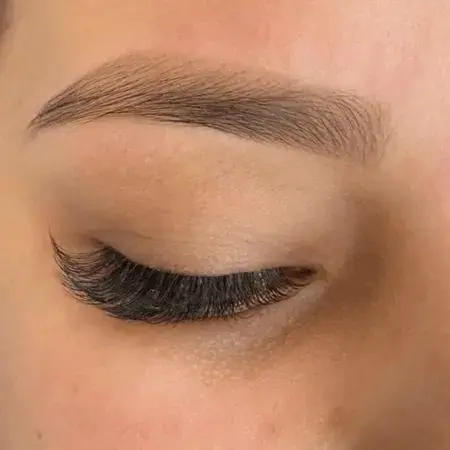 Cejas naturales