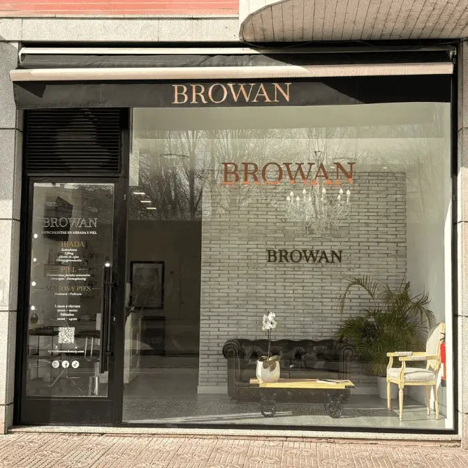 Browan | Extensiones de pestañas