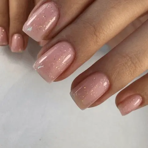 Esmalte de uñas Burgos